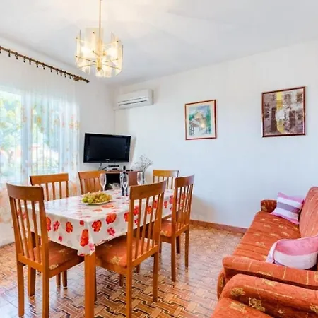 Matko Lägenhet Mirce